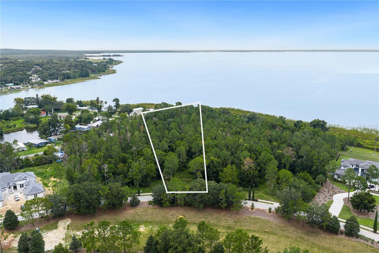 17001 Lucca Ln., Montverde, FL 34756