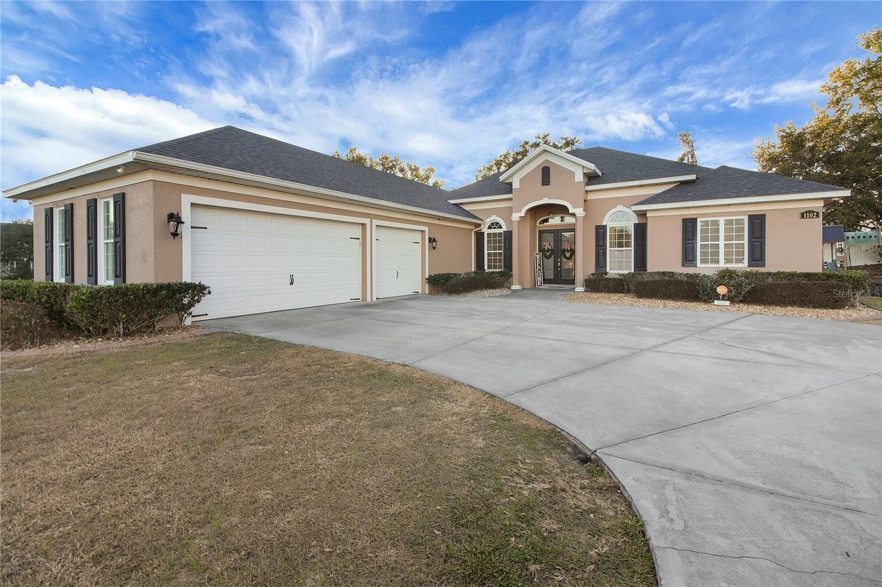 1102 Myrtle Breezes Ct., Fruitland Park, FL 34731