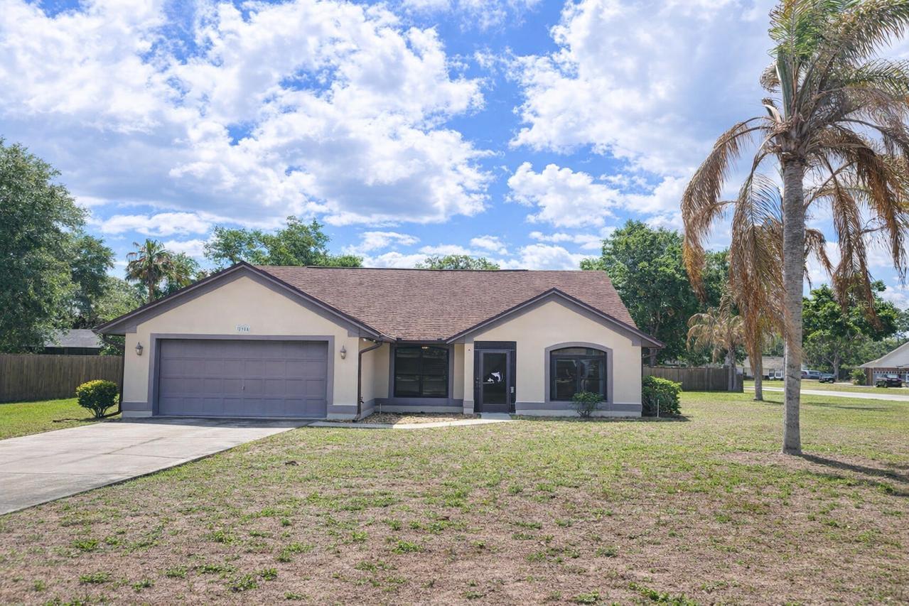 5308 Old Hickory Ln., Fruitland Park, FL 34731