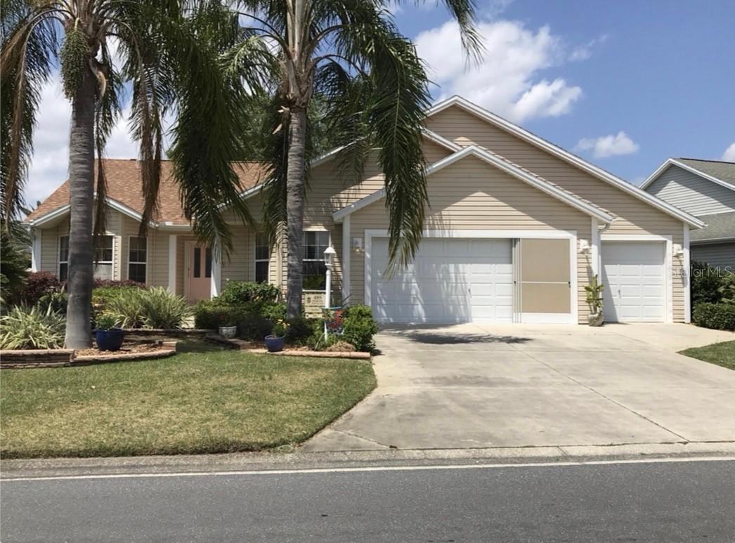 485 Mallory Hill Dr., The Villages, FL 32162