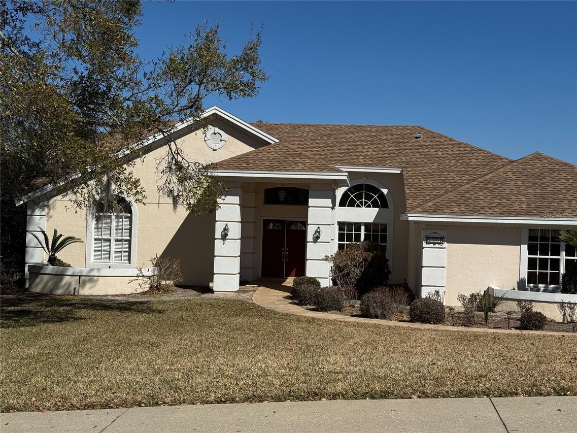 5321 Greens Dr., Lady Lake, FL 32159