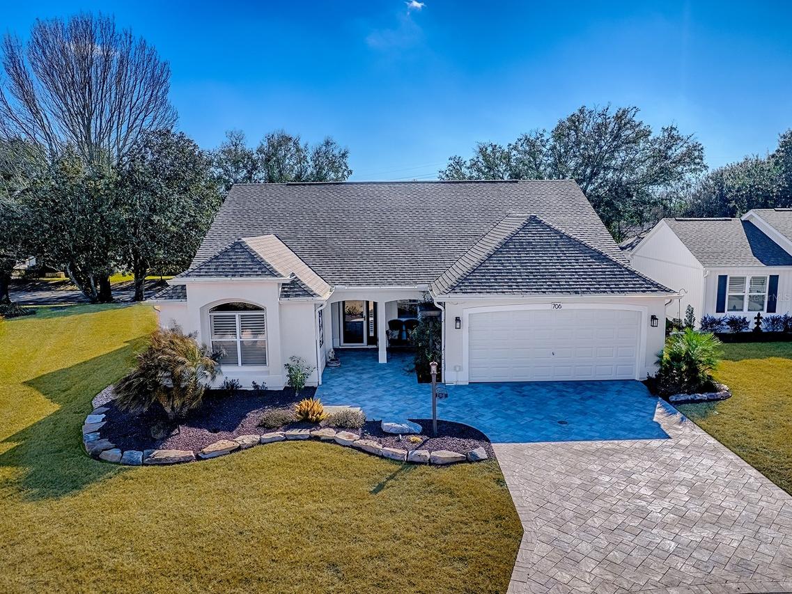 706 Rivera Rd., Lady Lake, FL 32159