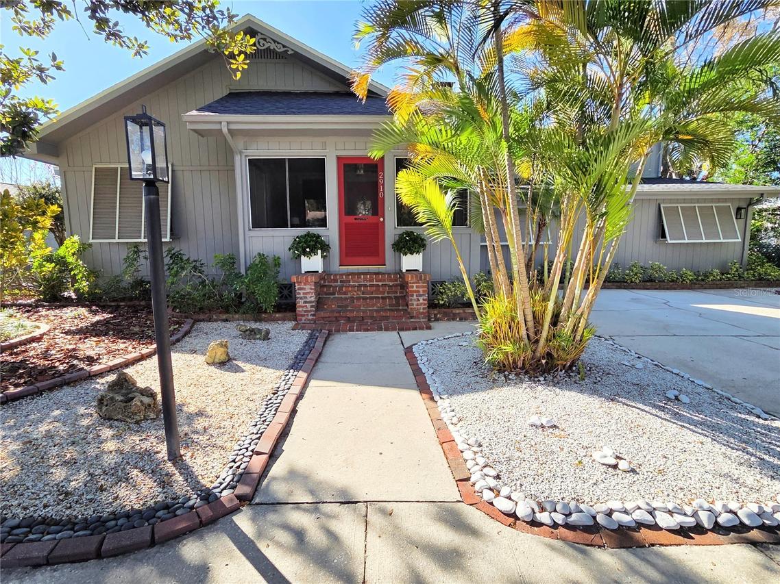2910 11th Ave., St Petersburg, FL 33713
