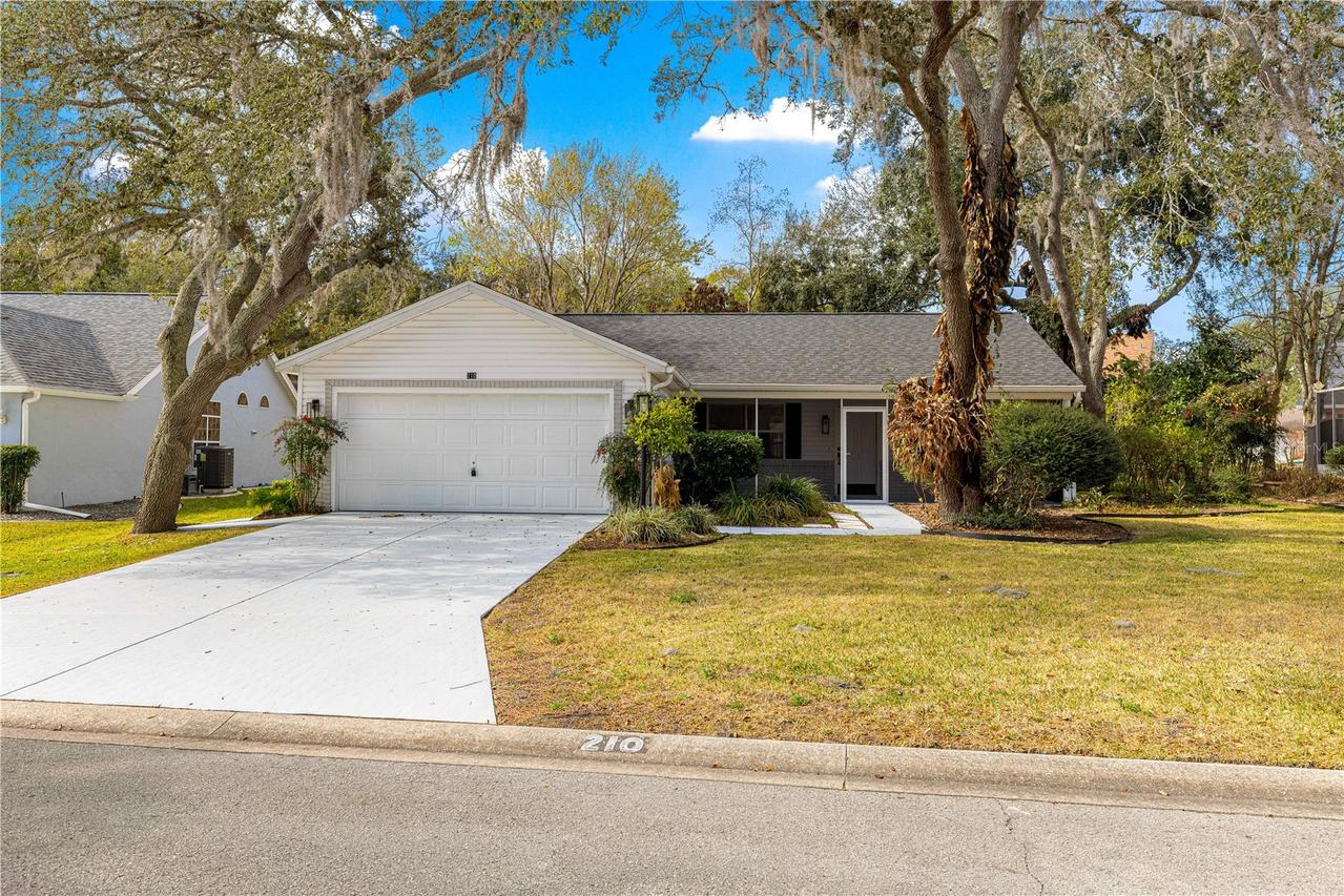 210 Palermo Pl., The Villages, FL 32159