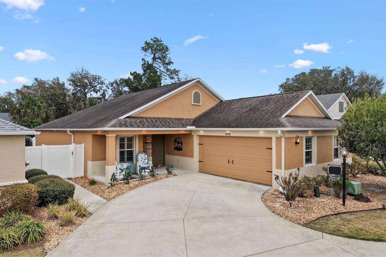 3930 E Torch Lake Dr., The Villages, FL 32163