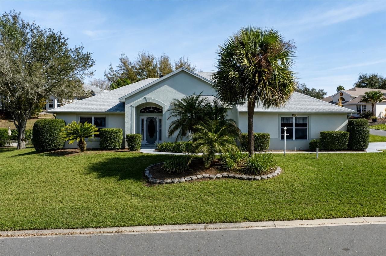 5732 Freeport Dr., Tavares, FL 32778