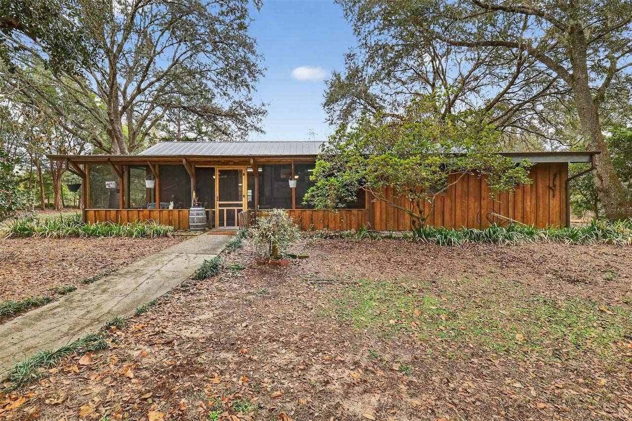 40635 Thomas Boat Landing Rd., Umatilla, FL 32784