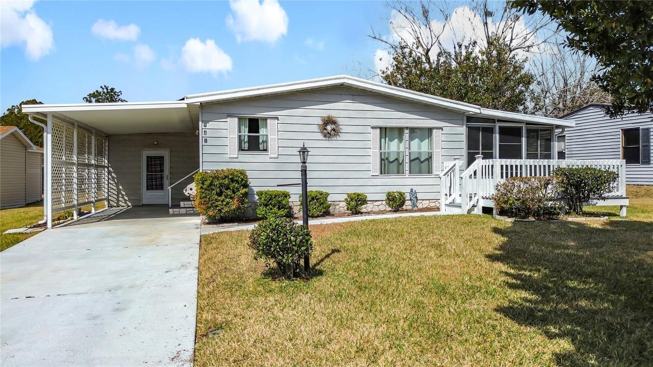 741 Royal Palm Ave., The Villages, FL 32159