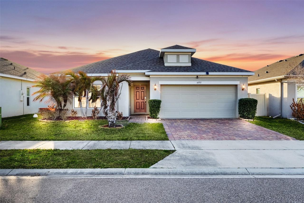 9792 Kinmore Dr., Groveland, FL 34736