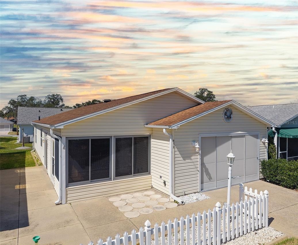 432 Hildalgo Dr., The Villages, FL 32159