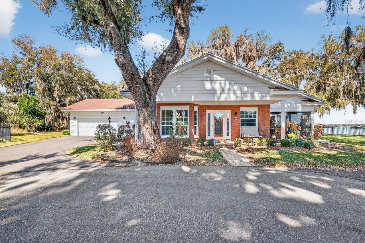 1404 Regency Ct., Leesburg, FL 34748