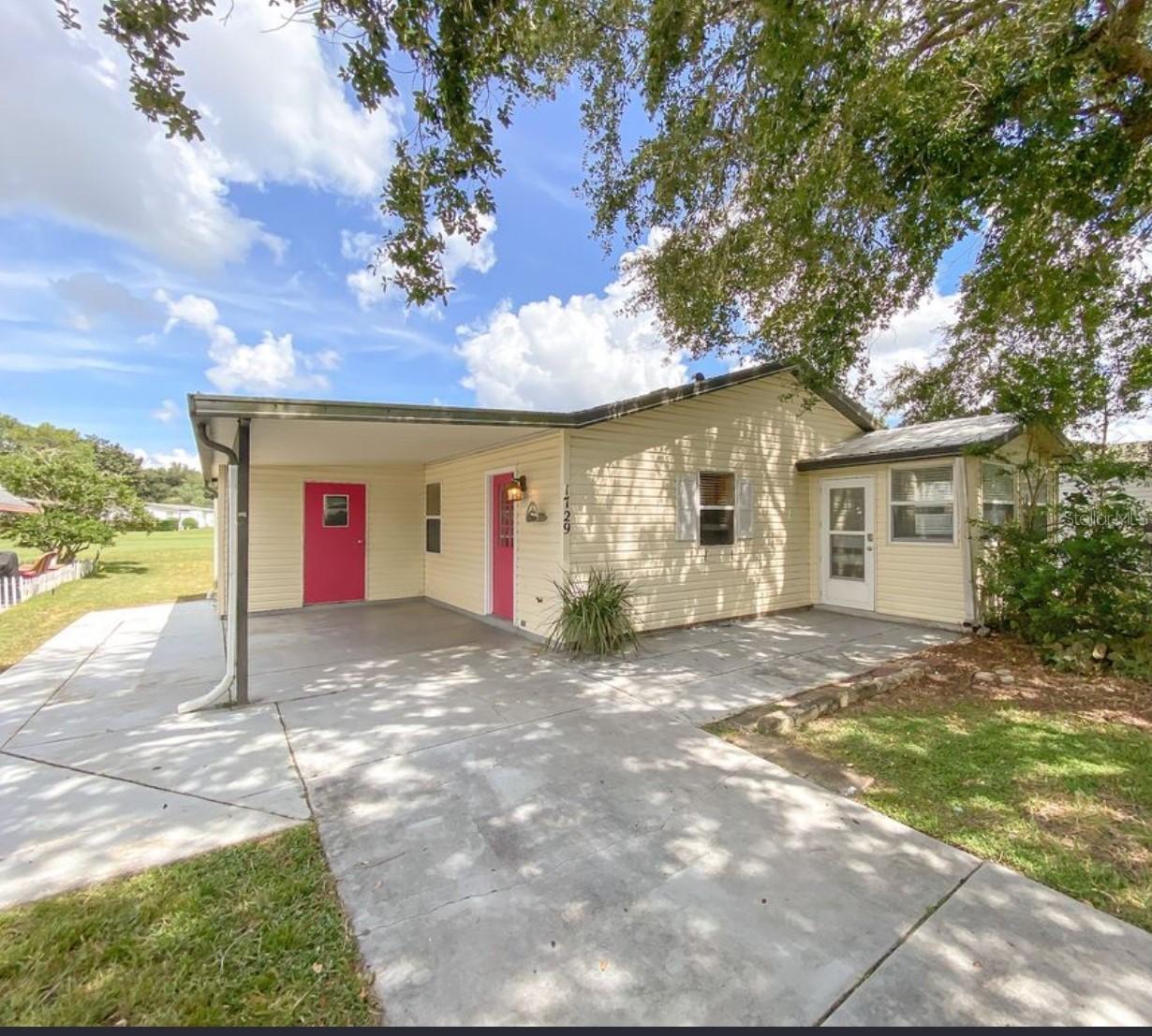 1729 Lauren Ln., The Villages, FL 32159