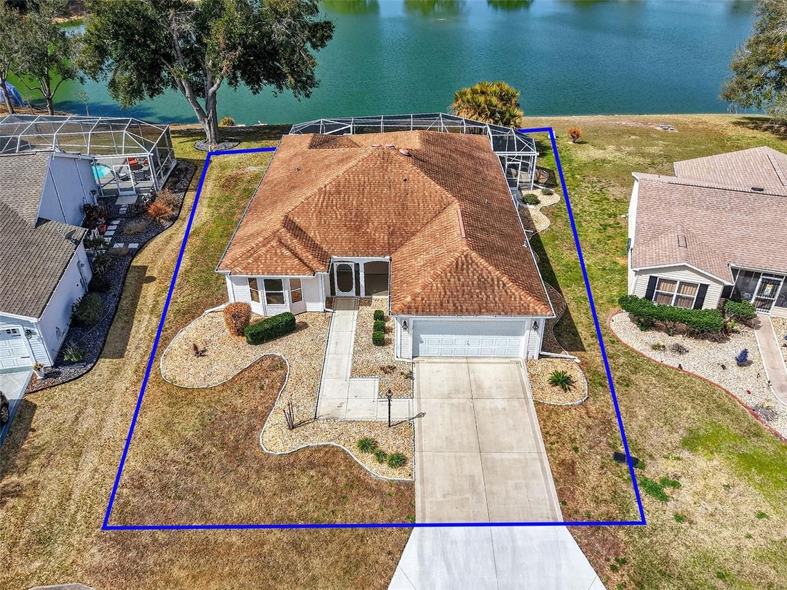 906 Camino Del Rey Dr., The Villages, FL 32159