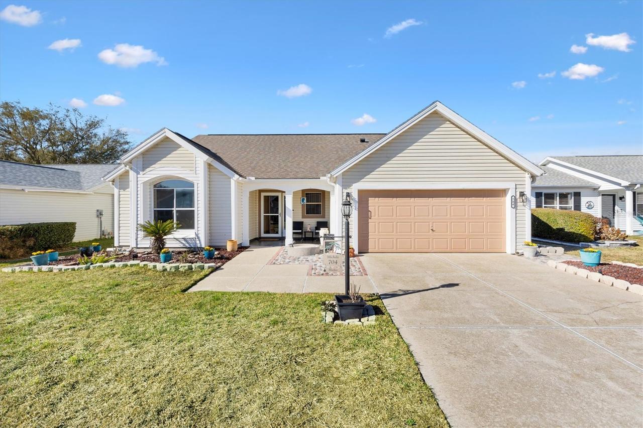 704 Palma Dr., The Villages, FL 32159