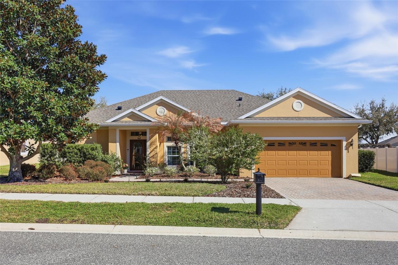 3027 Chavez Ave., Clermont, FL 34715