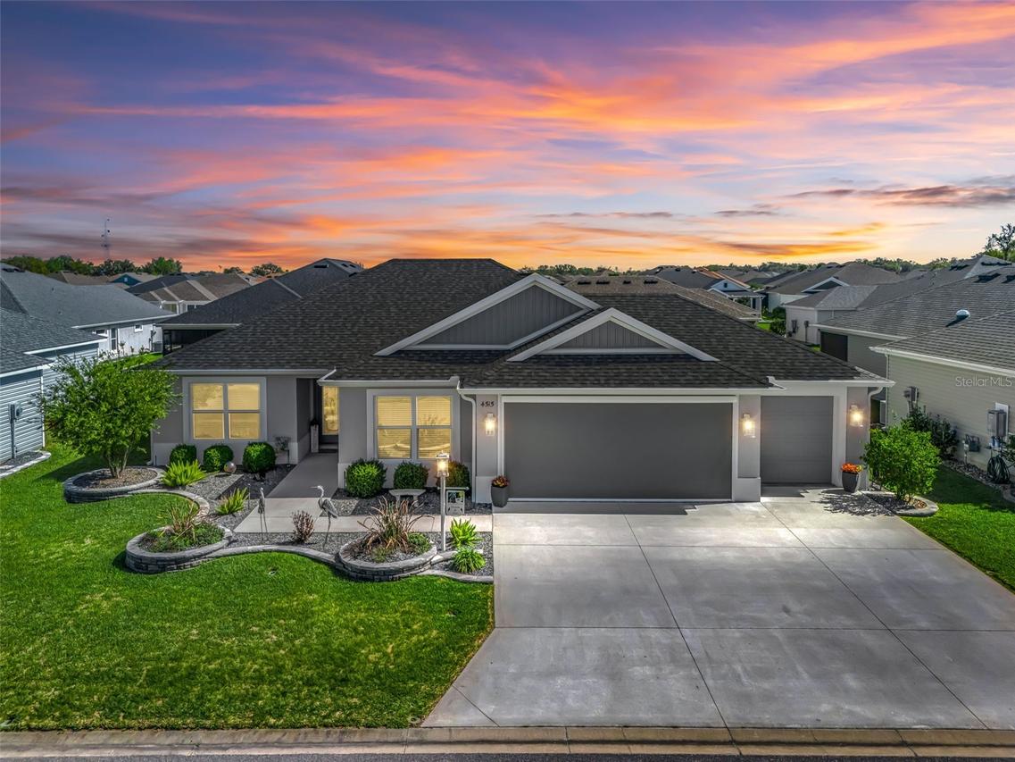 4515 Leschak Ln., The Villages, FL 32163