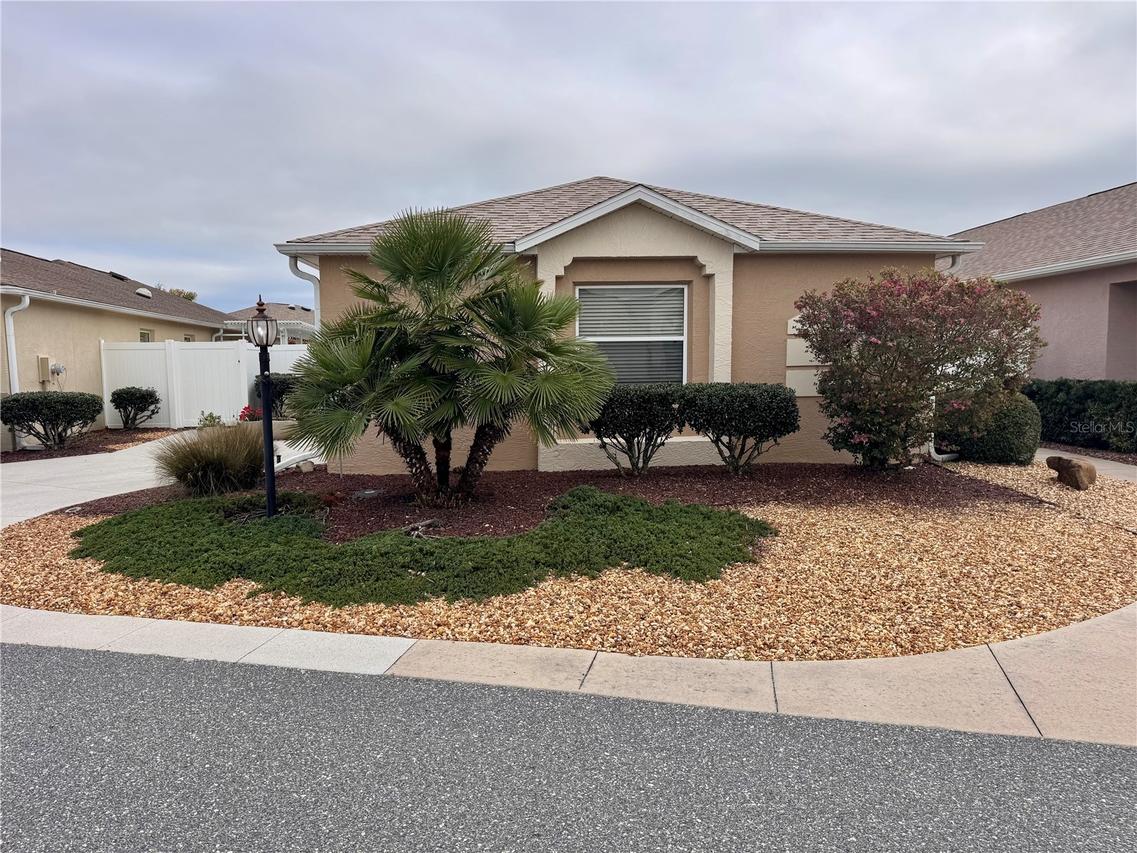 2000 Goldenrod Ct., The Villages, FL 32162