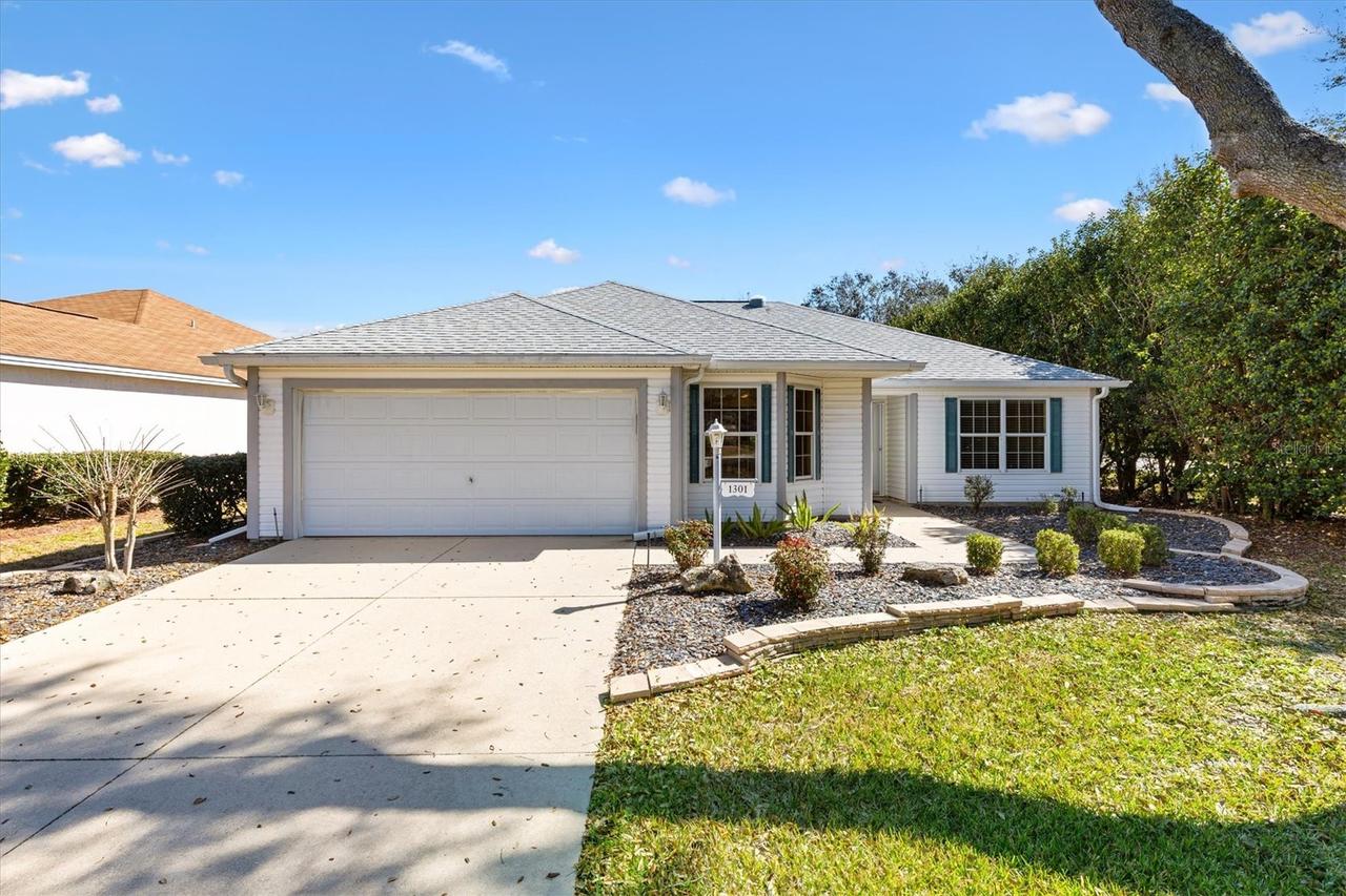1301 Oak Forest Dr., The Villages, FL 32162