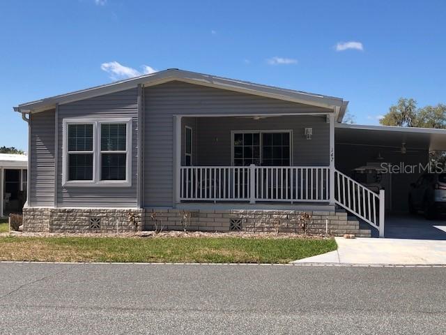 147 Royal Palm Dr., Leesburg, FL 34748