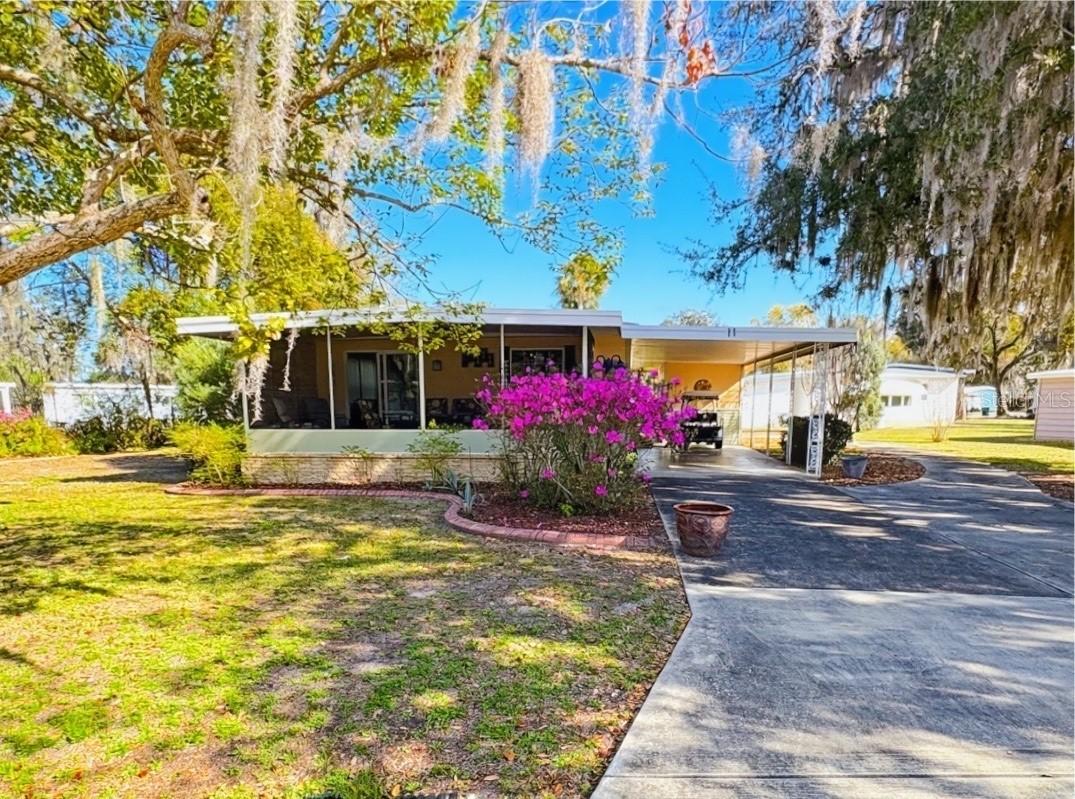 11 S Bobwhite Rd., Wildwood, FL 34785