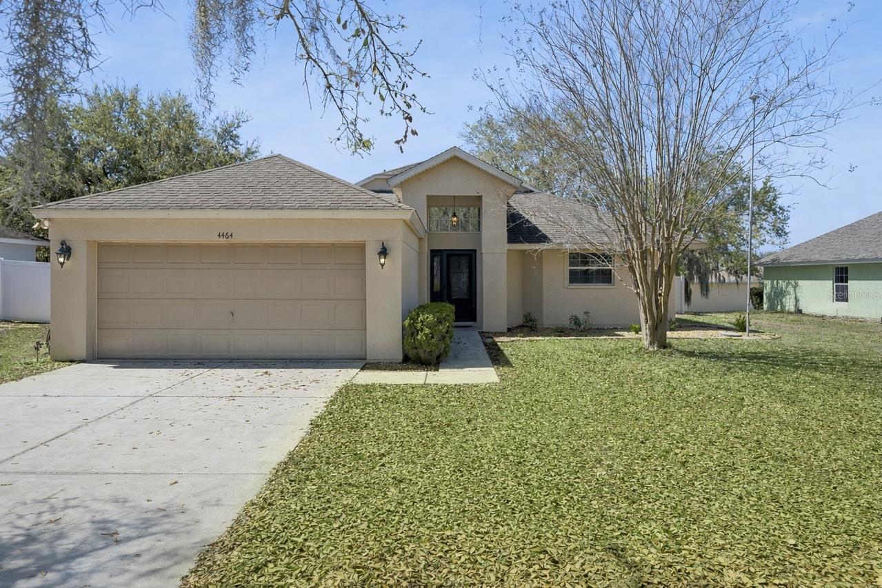 4464 Caicos Dr., Tavares, FL 32778