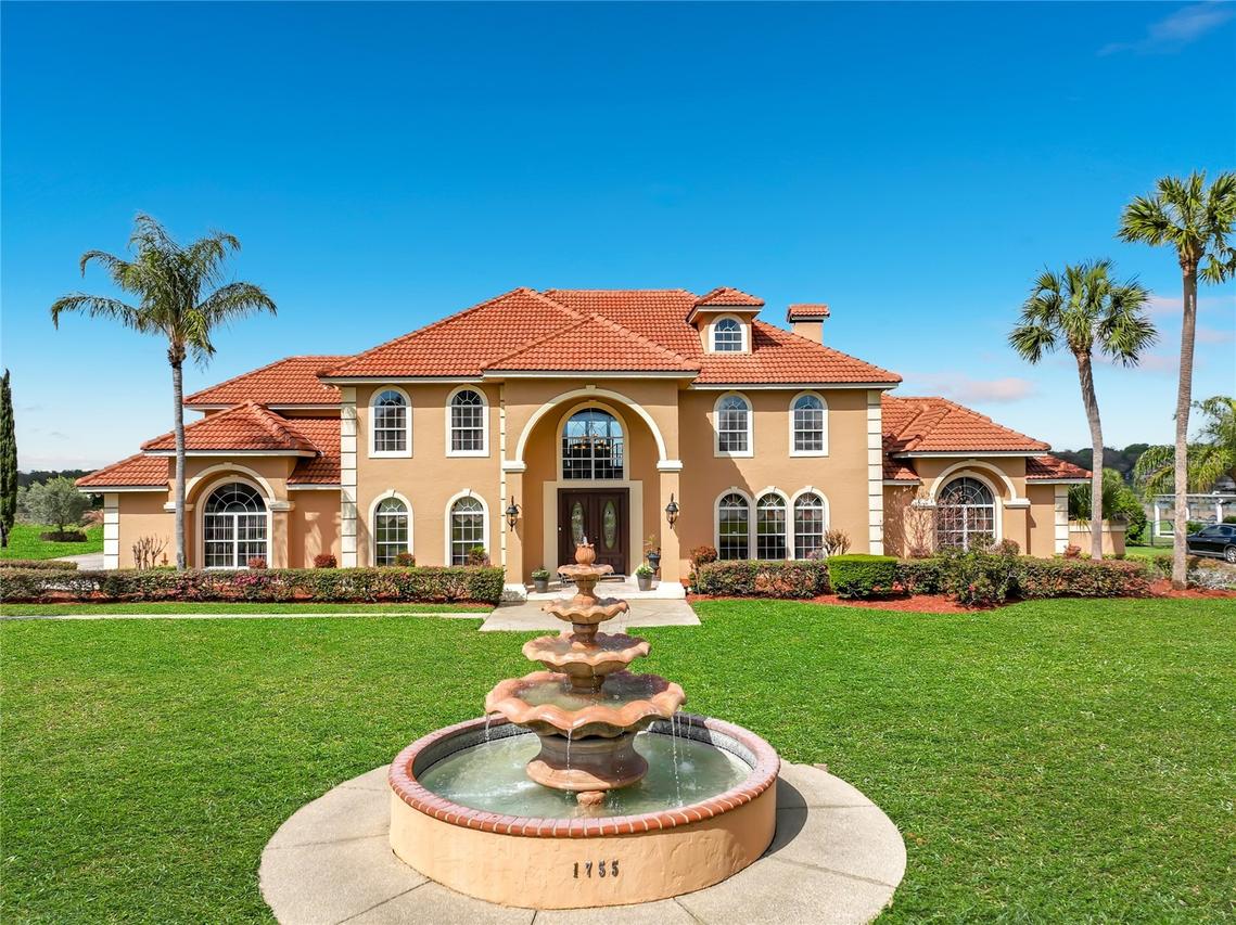 1755 Lake Terrace Dr., Eustis, FL 32726