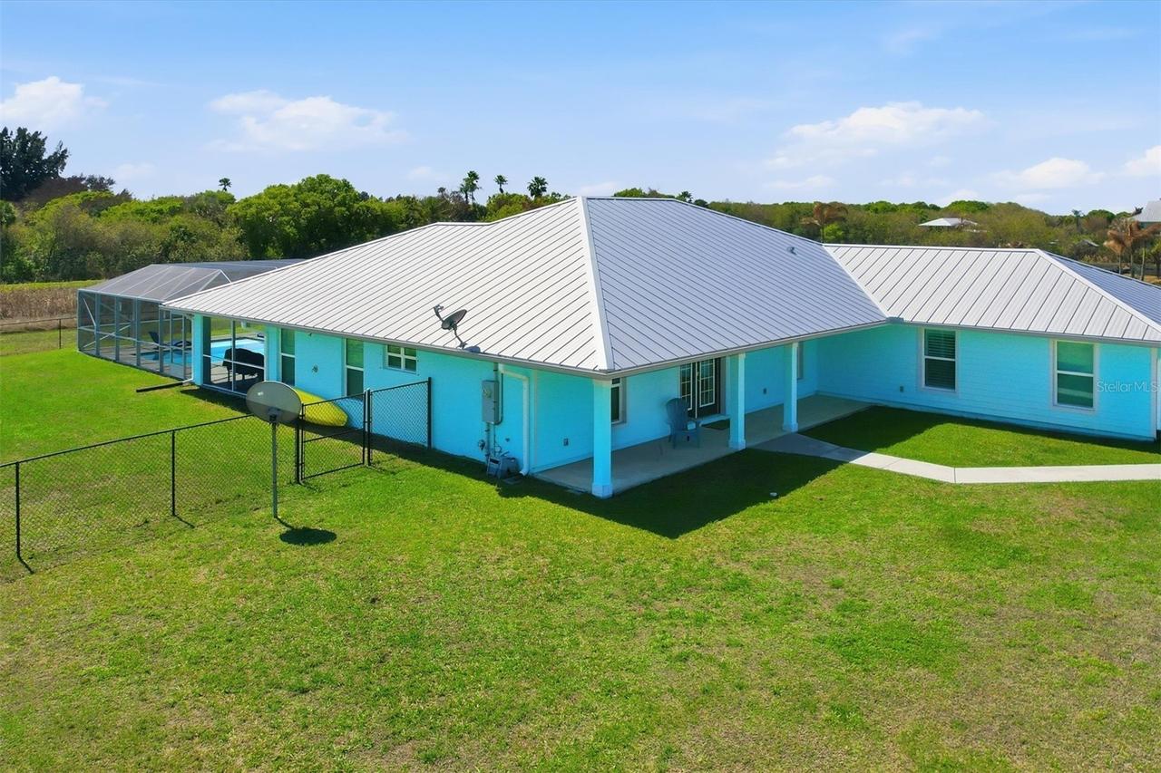 6165 1st St., Vero Beach, FL 32968