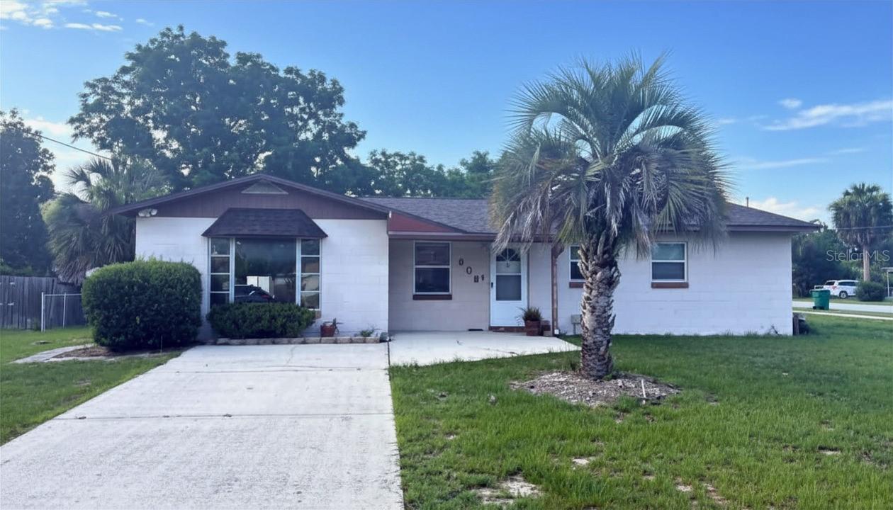 606 Jewell St., Fruitland Park, FL 34731