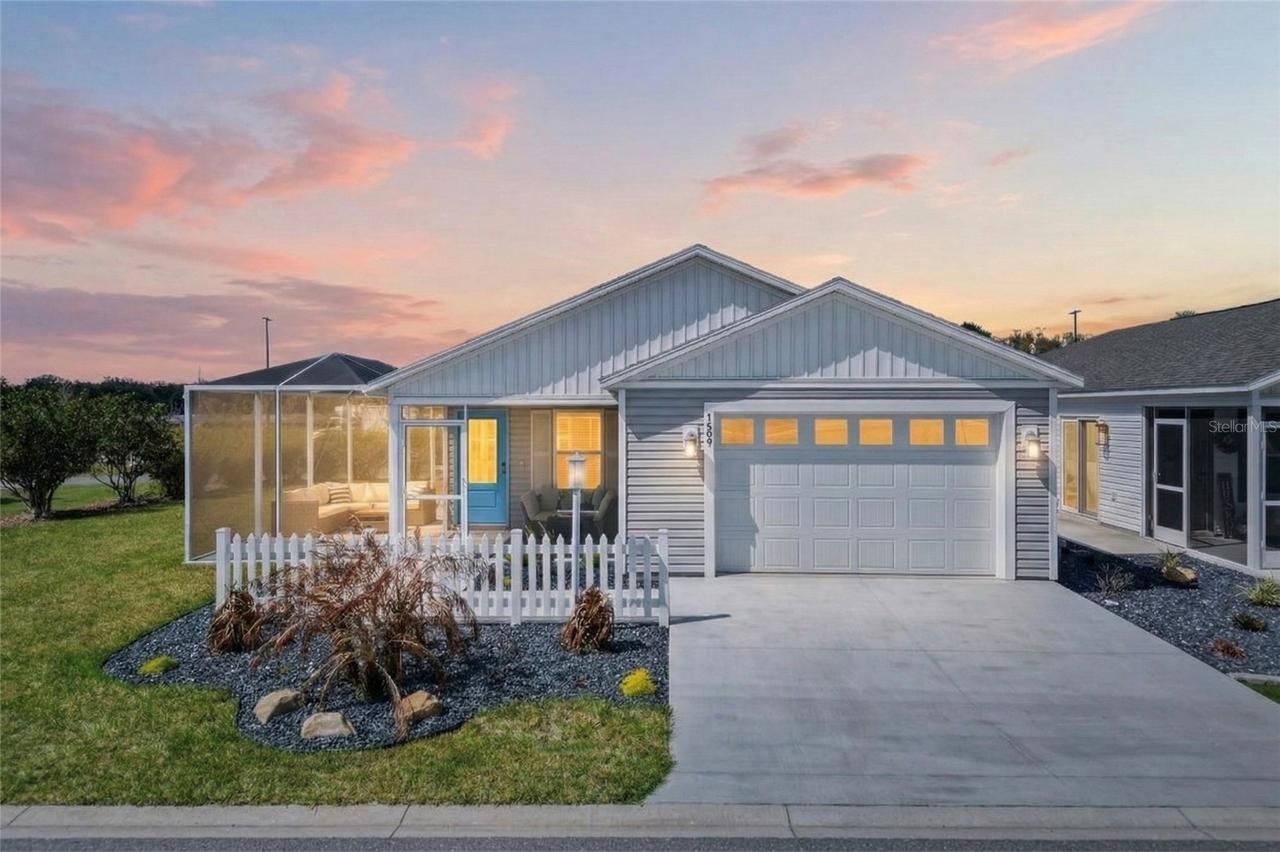 1609 Smart Pl, The Villages, FL 34762