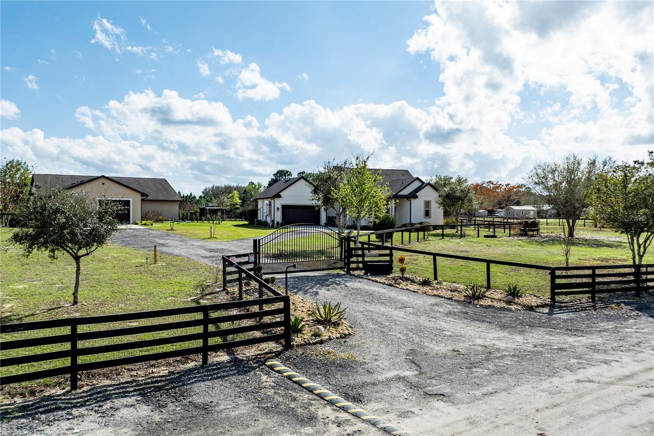 21210 Horse Ranch Rd, Mount Dora, FL 32757
