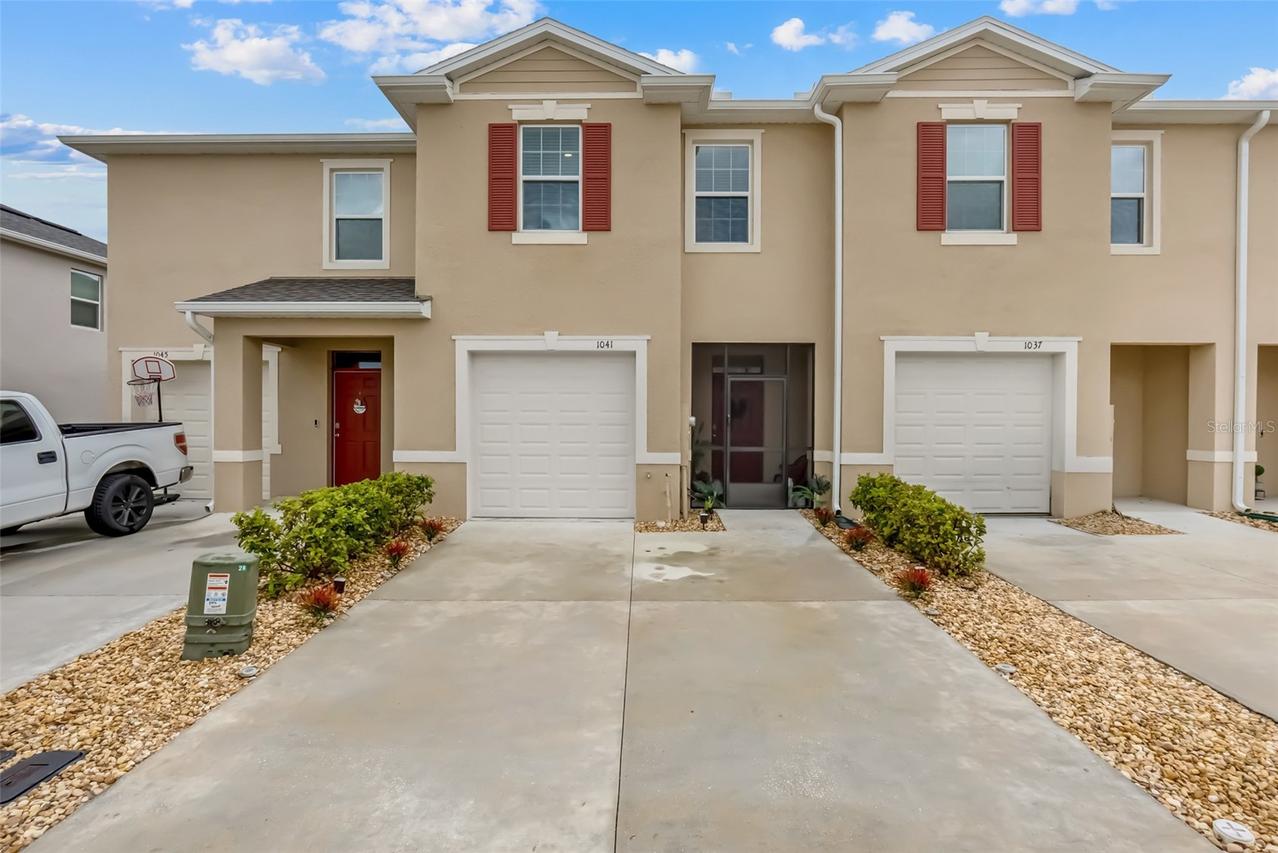 1041 Lido Dr., Howey In The Hills, FL 34737