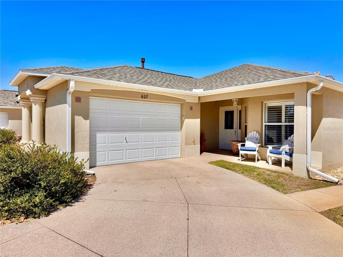 607 Reevesville Ln., The Villages, FL 32162