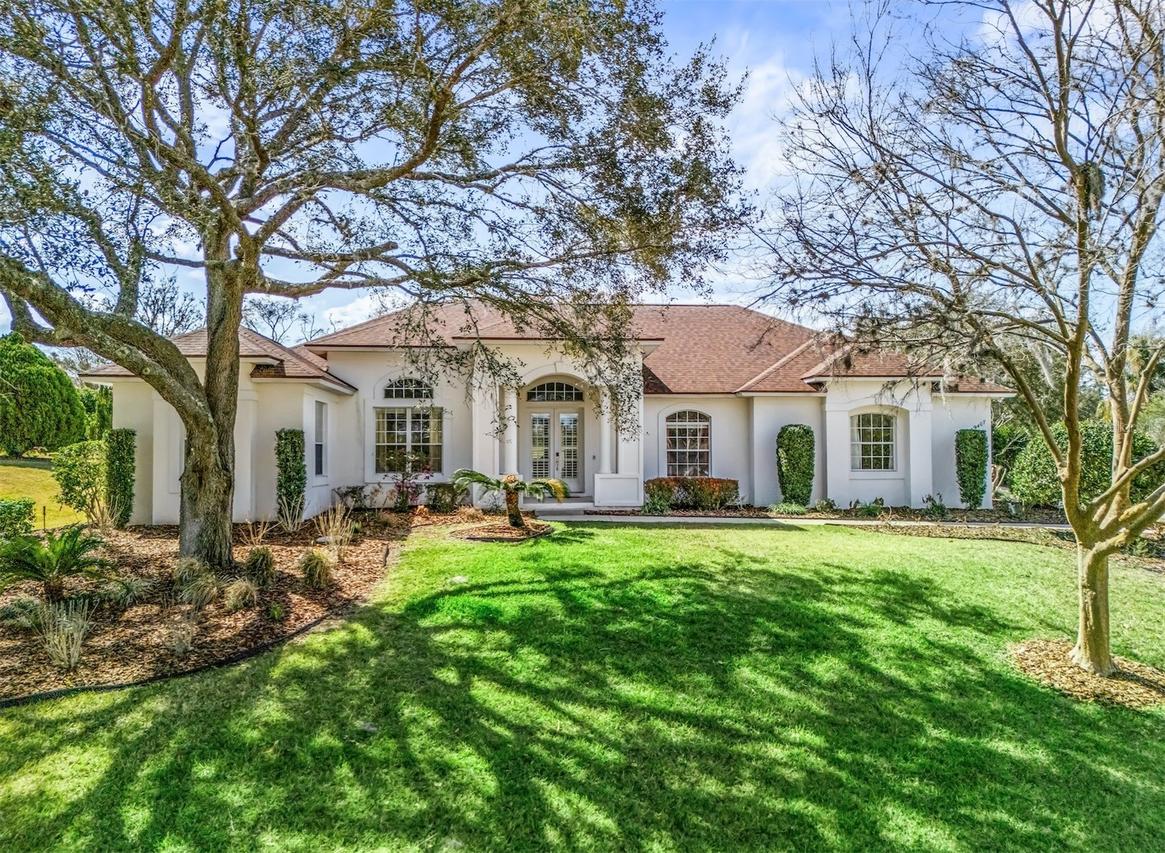 39407 Treeline Dr., Lady Lake, FL 32159