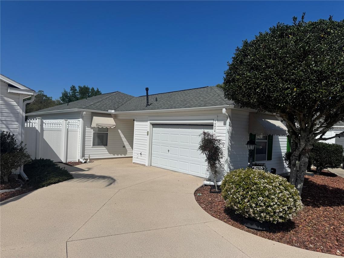 16820 SE 80th Bathurst Ct., The Villages, FL 32162