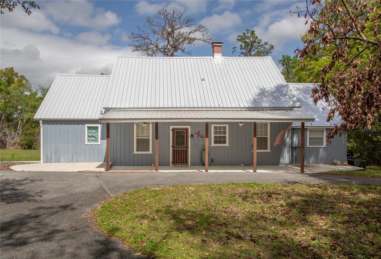 1905 Myrtle Lake Ave., Fruitland Park, FL 34731