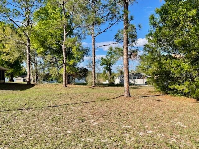 Highland Tr., Lady Lake, FL 32159