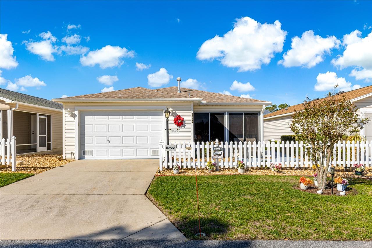 16922 SE 81st Charlesfort Ave., The Villages, FL 32162