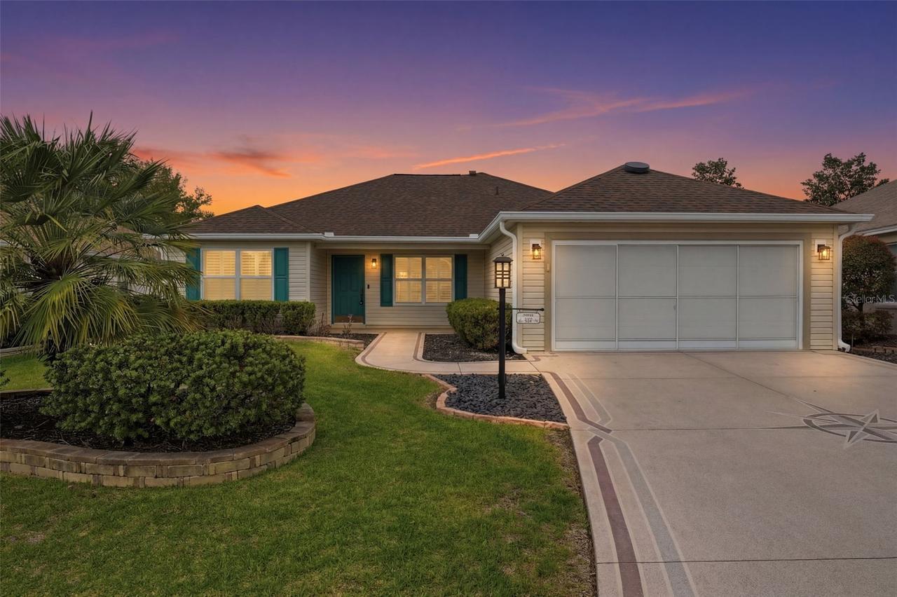 519 Weston Manor Dr., The Villages, FL 32162