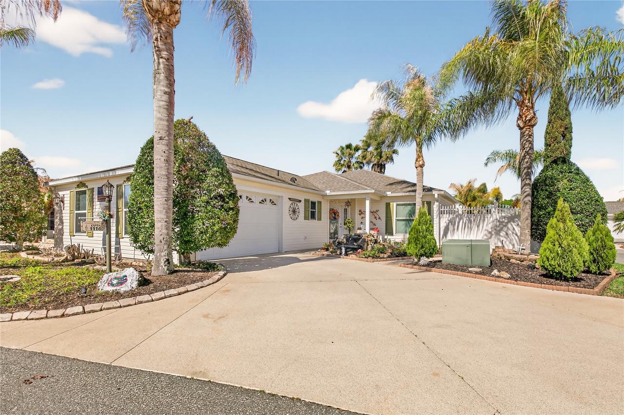 1116 Elizabeth Ct., The Villages, FL 32162