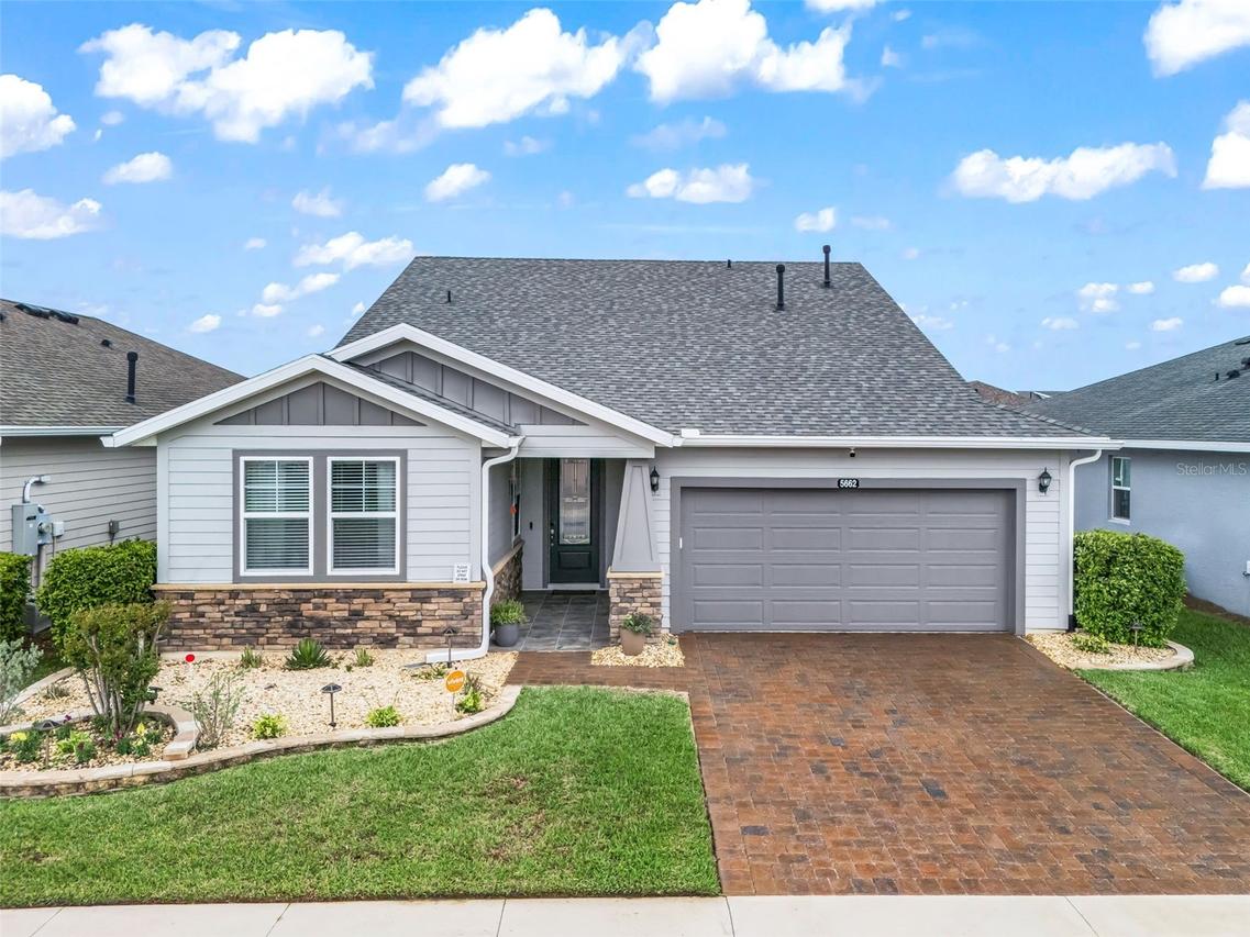 5662 NW 40th Loop, Ocala, FL 34482