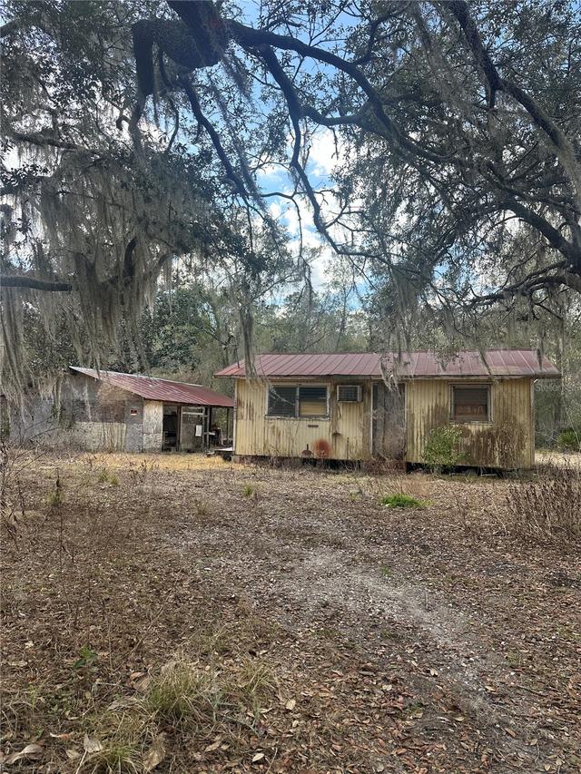 14048 SE 200th Ct., Umatilla, FL 32784