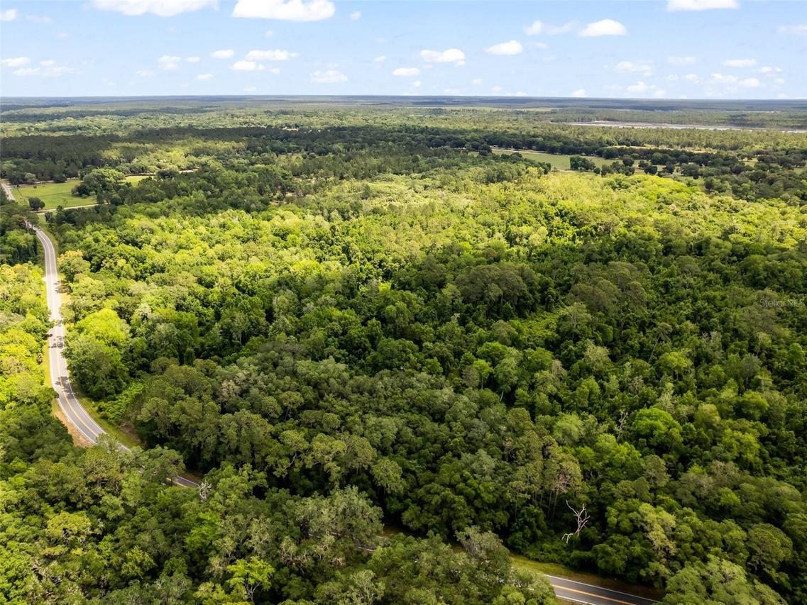SE 182nd Ave., Ocklawaha, FL 32179