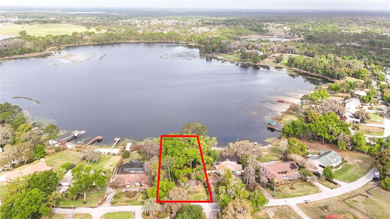 TBD LOT 01000 Silver Dr., Umatilla, FL 32784