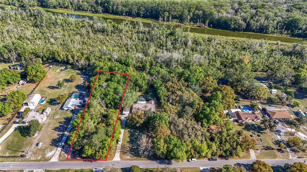 Ocklawaha Dr., Leesburg, FL 34788