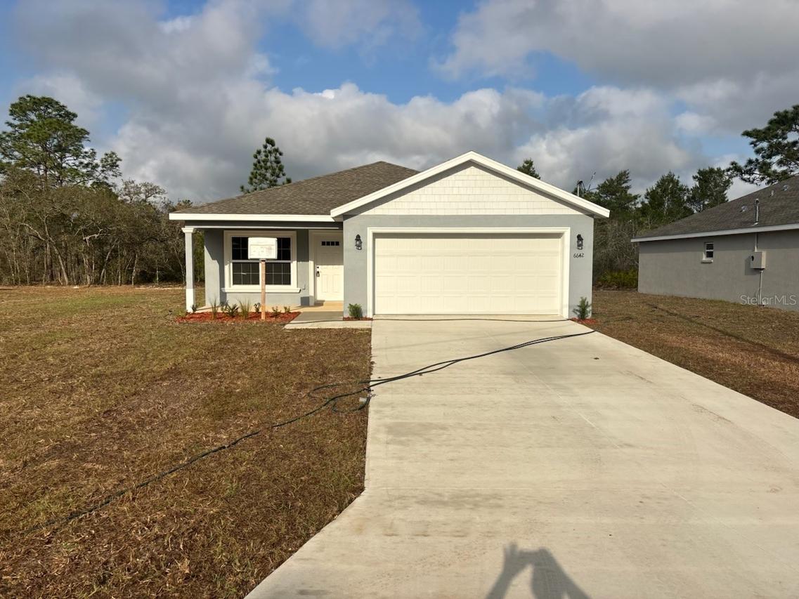 6642 N Roland Dr., Dunnellon, FL 34433