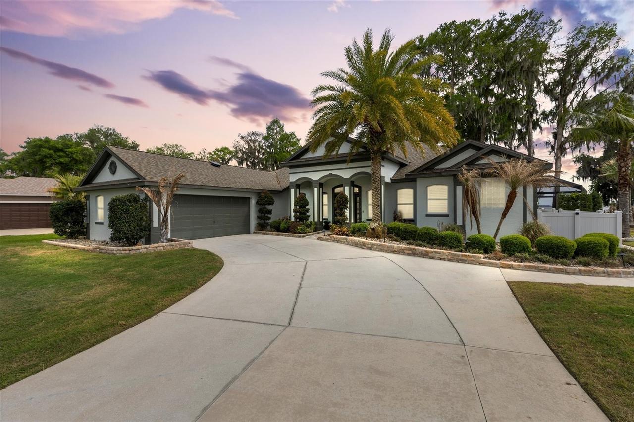 12114 Eagle Point Ct., Leesburg, FL 34788