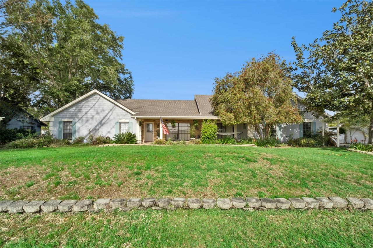 2002 Fairway Dr., Eustis, FL 32726