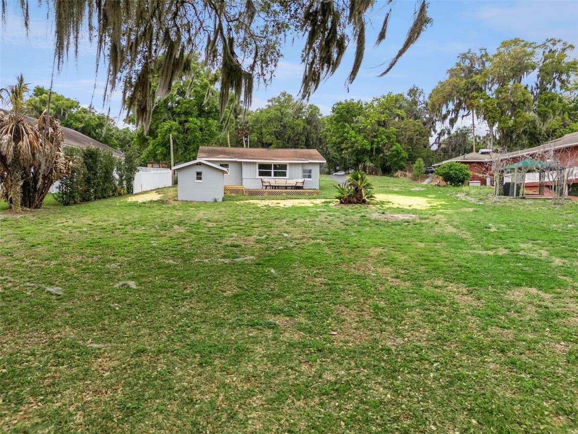 2316 N Griffin Dr., Leesburg, FL 34748