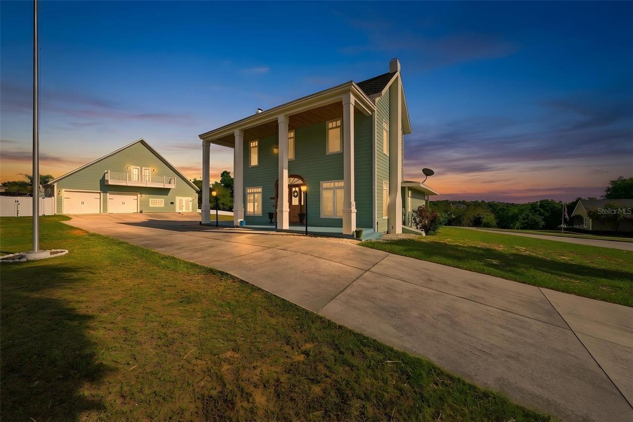 835 Butch Cassidy Ln., Eustis, FL 32726