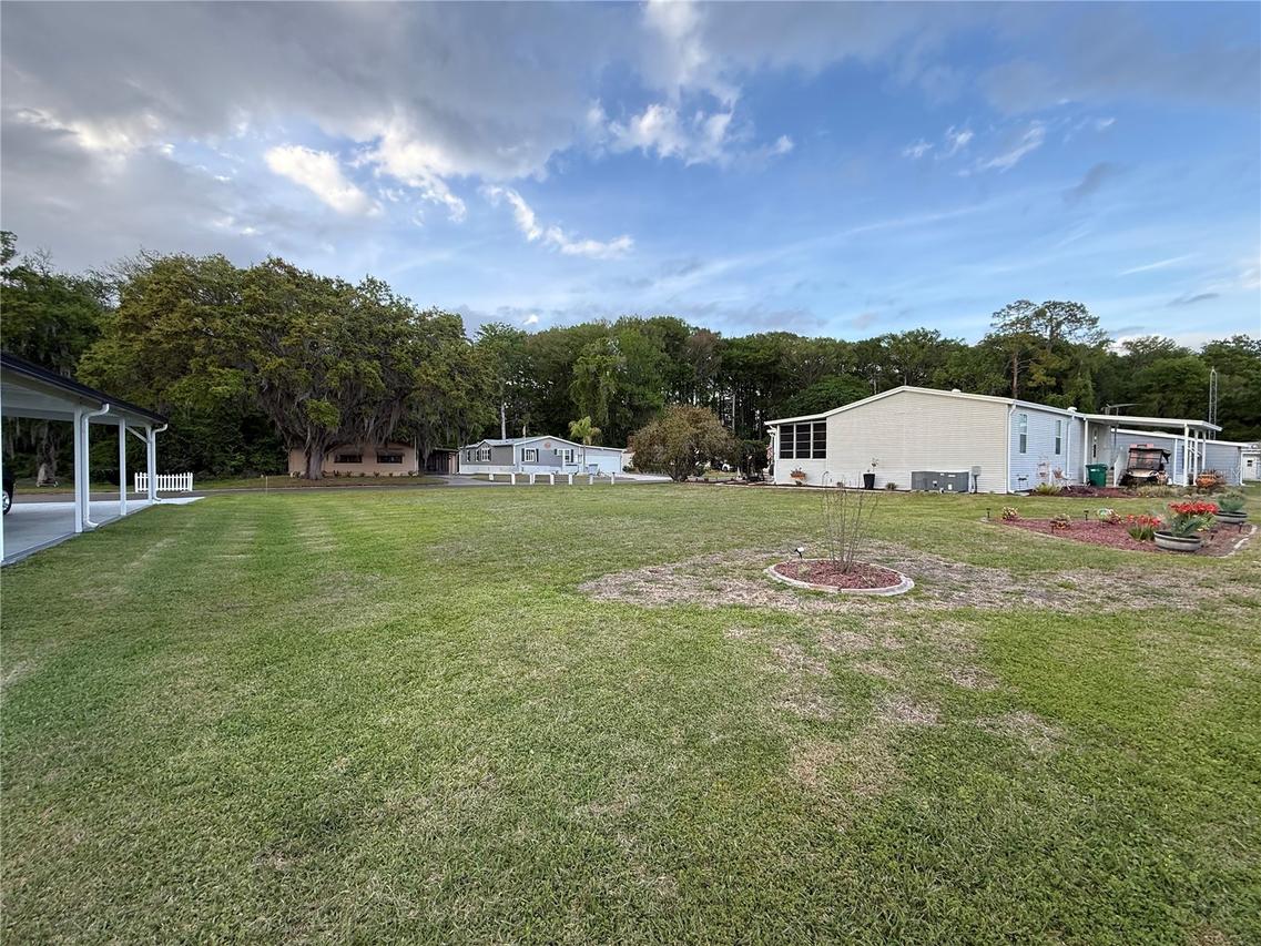 408 Sandalwood Ln., Wildwood, FL 34785